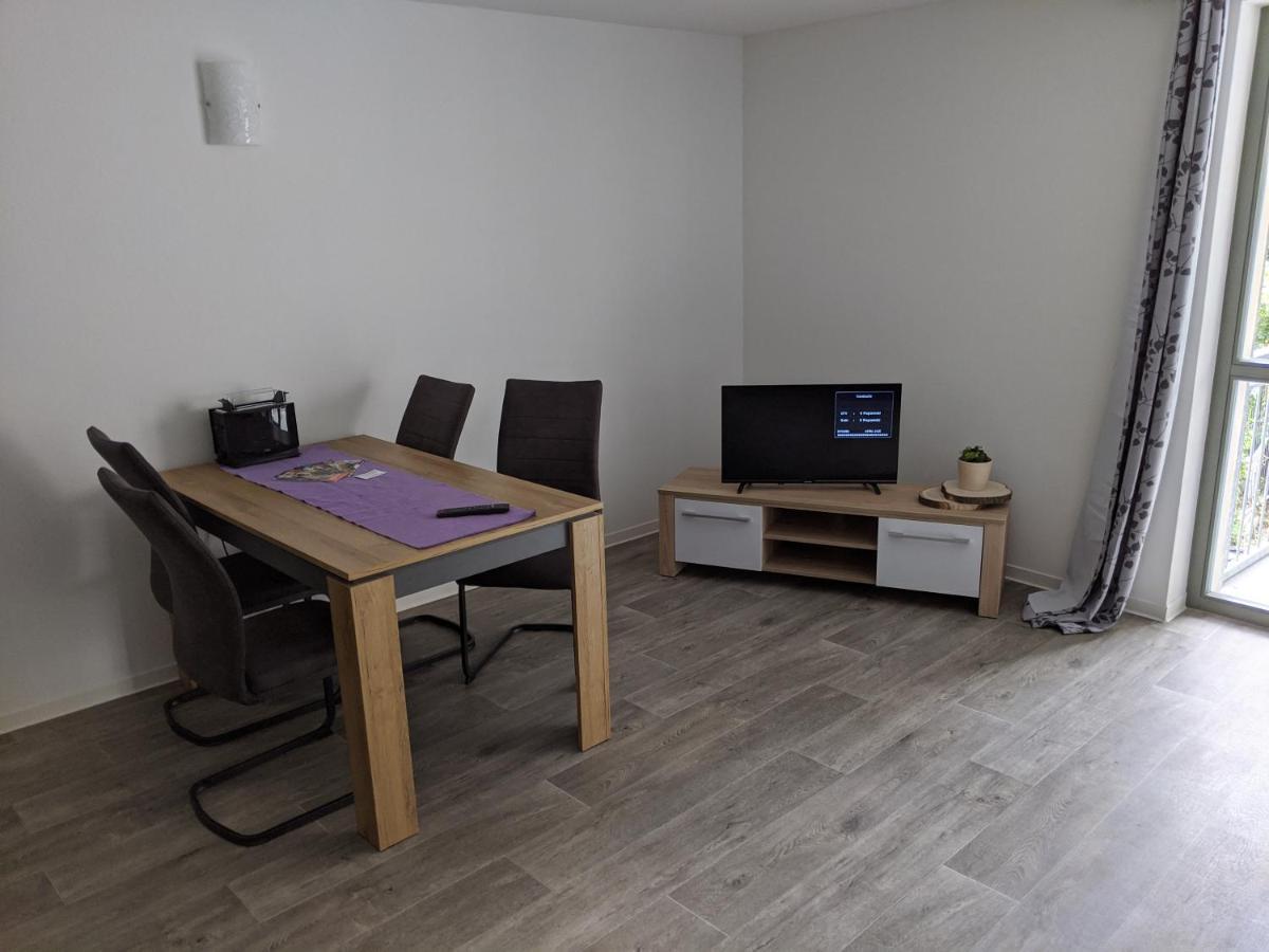 Gut Schlafen In Der Innenstadt Von - Io19 Apartment