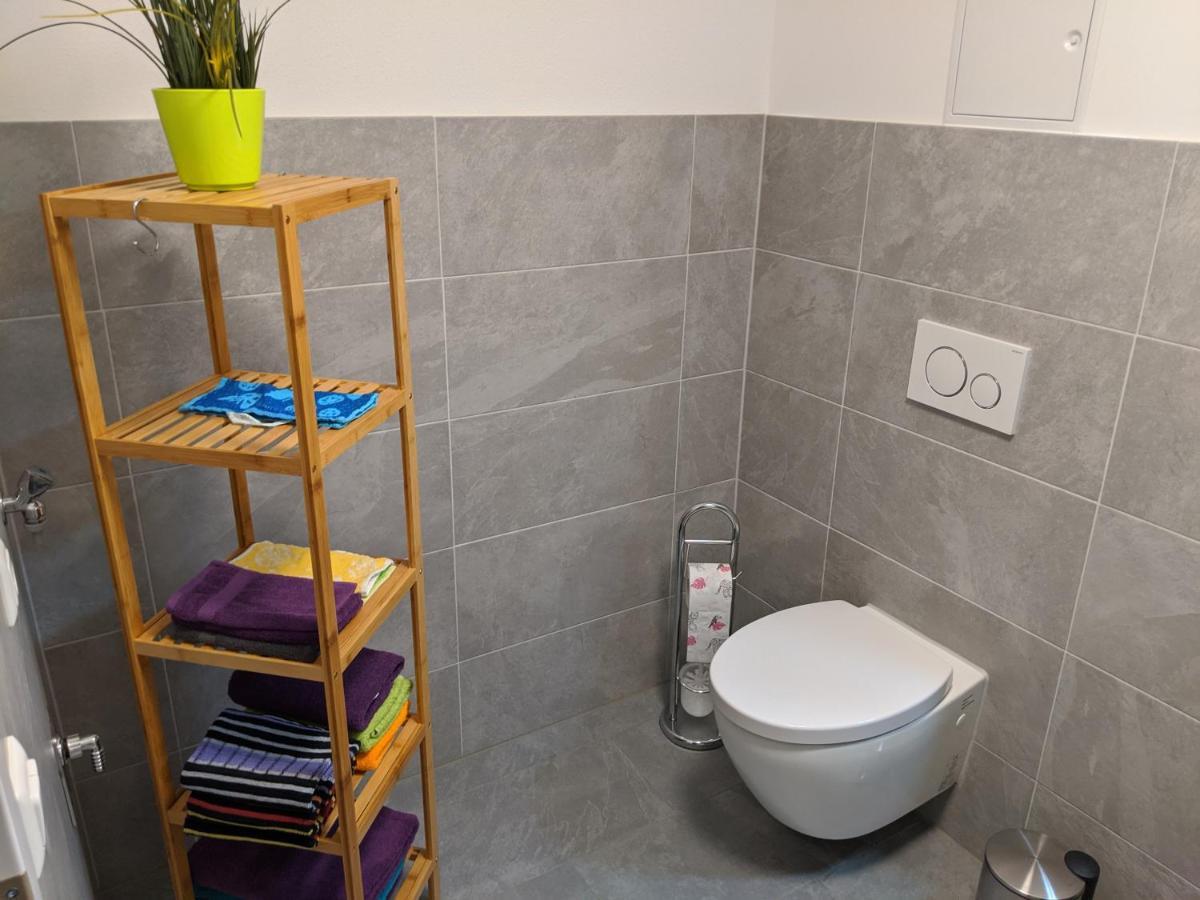 Apartment Gut Schlafen In Der Innenstadt Von - Io19